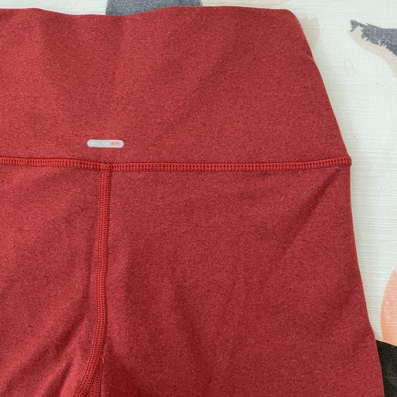Aerie Chill Play Move bike shorts rust - Picture 8 of 9